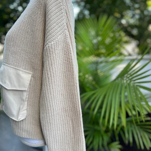VICI Cardigan Sweater Front Pockets Cream Beige - Picture 7 of 7